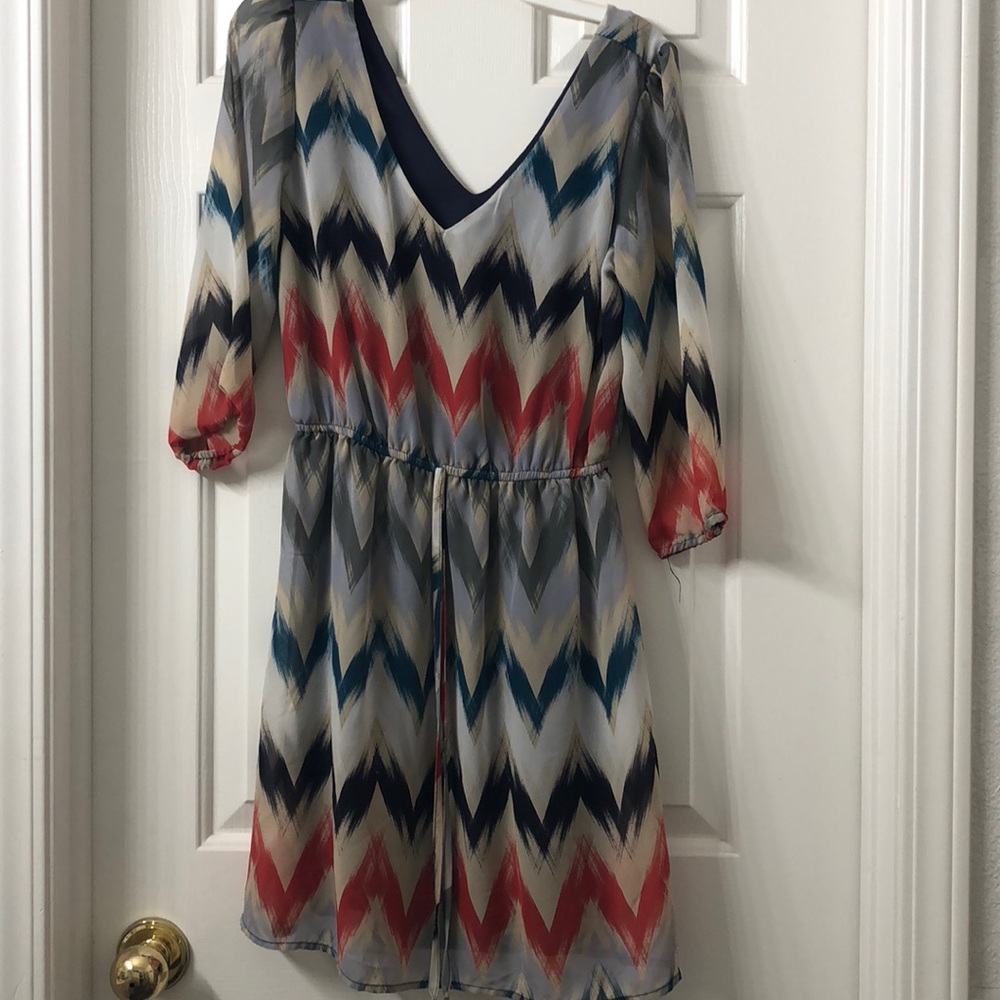 Chevron print long sleeve dress